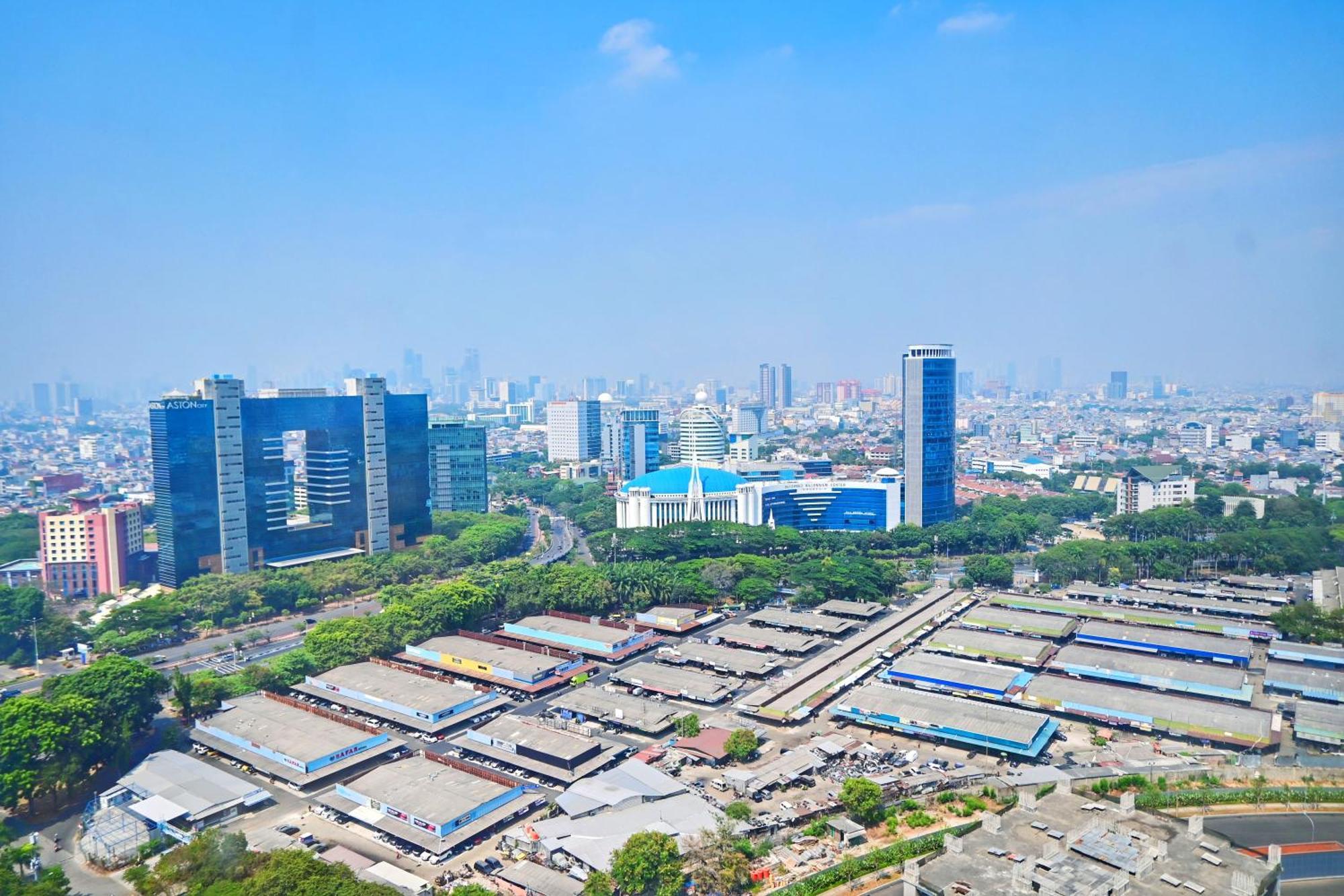 Brand New 2Br Apt Menara Jakarta, Jkt Inter Expo Daire Dış mekan fotoğraf