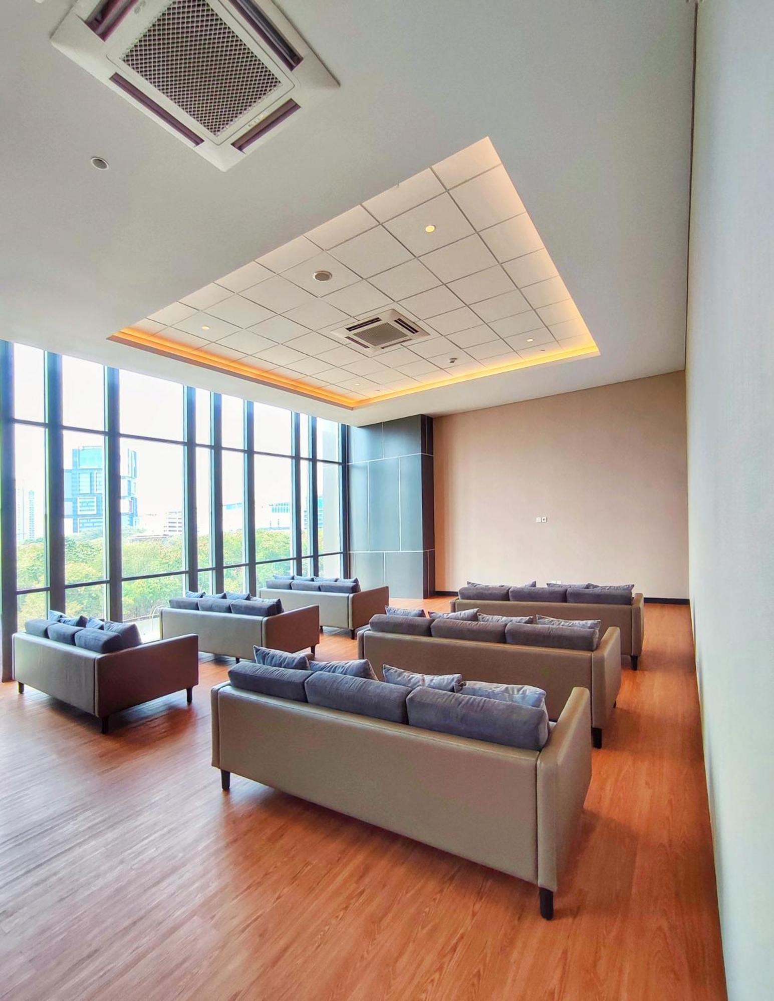 Brand New 2Br Apt Menara Jakarta, Jkt Inter Expo Daire Dış mekan fotoğraf